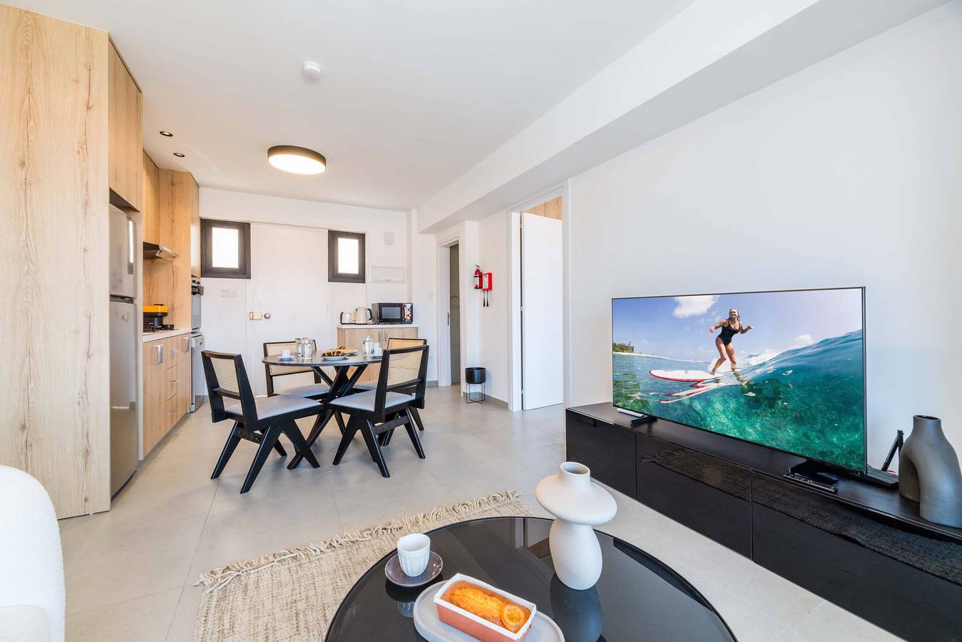 Ganze Wohnung, Finikoudes Marina View 102 in Larnaka, Larnaca Bezirk