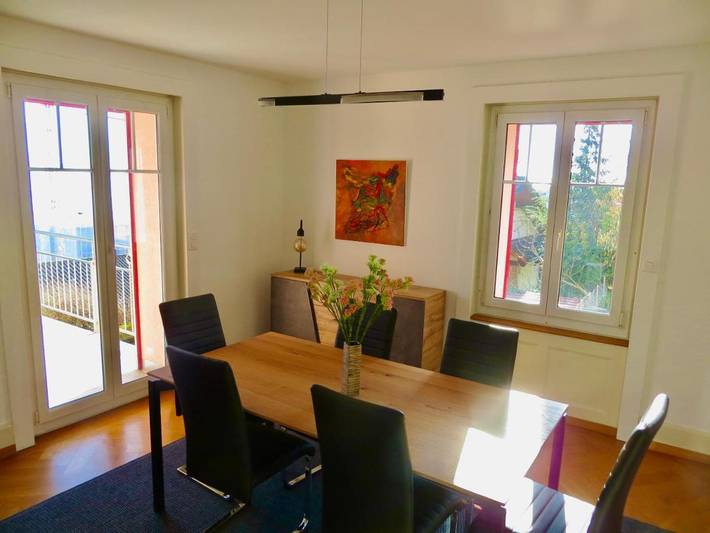 Gîte pour 6 personnes, avec vue sur le lac et vue ainsi que jardin et balcon à Neuchâtel - 2