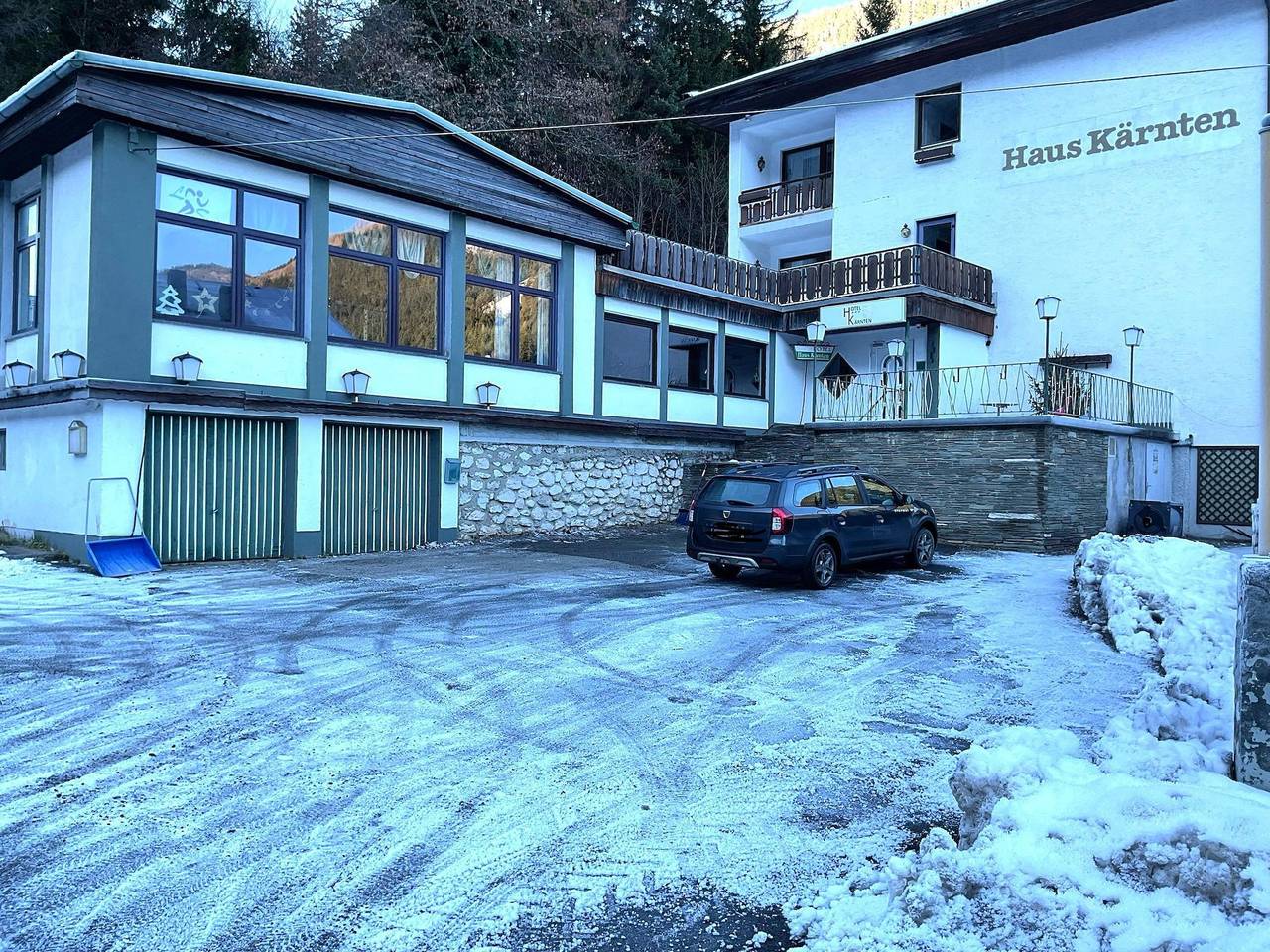 Doppelzimmer ohne Balkon in Gailtaler Alpen, Villach-Land