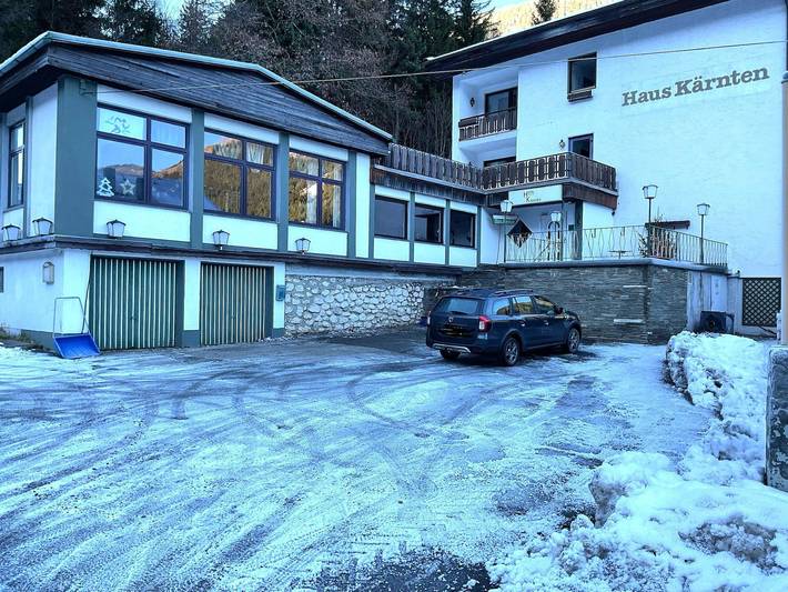 Hôtel pour 2 personnes, avec jardin et vue, adapté aux familles dans Bad Bleiberg