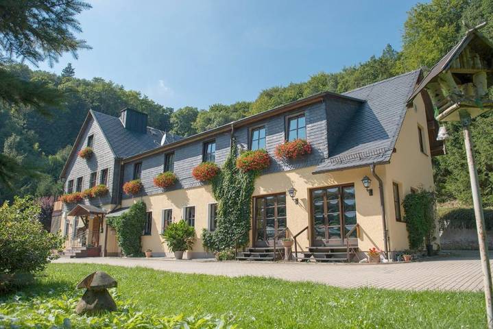 Hotel für 2 Personen, mit Terrasse und Whirlpool sowie Garten und Sauna