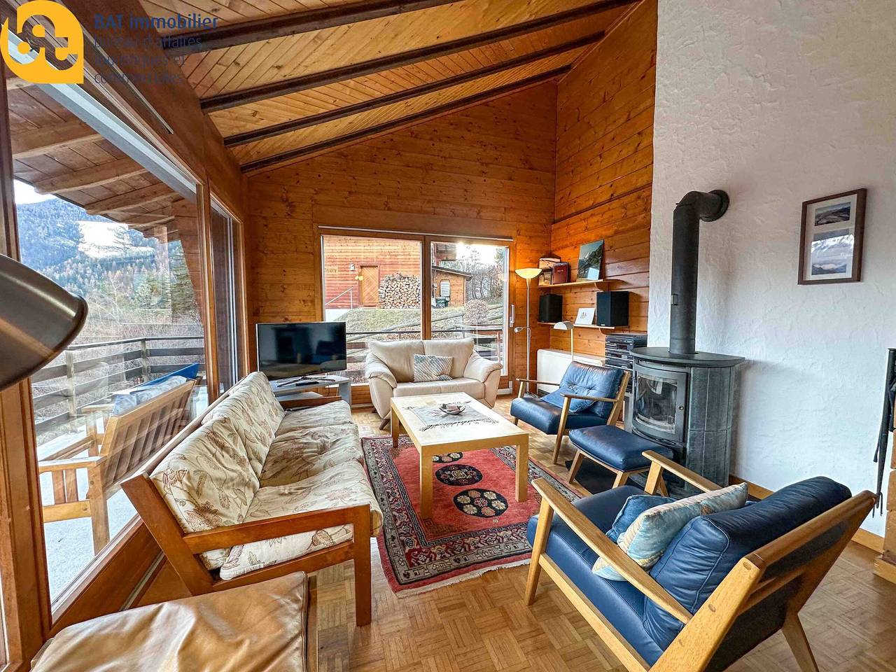 Casse Noisettes n° 39, large chalet on the Mont of Vercorin in Chalais (Suiza), Alpes del Valais