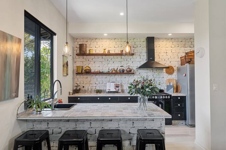 Log cabin for 4 people, with view and balcony/terrace in Australia