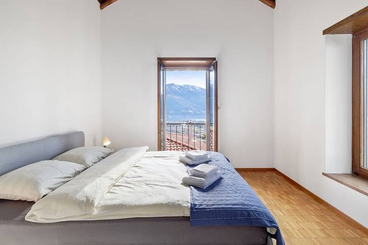 Palm Cottage in Monte Brè sopra Locarno, Locarno
