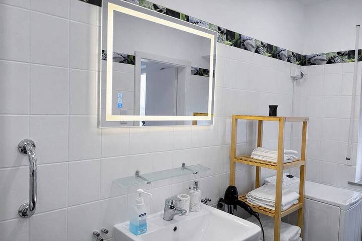 Ferienwohnung für 2 Personen, mit Whirlpool und Terrasse sowie Sauna in Oestrich-Winkel - 4