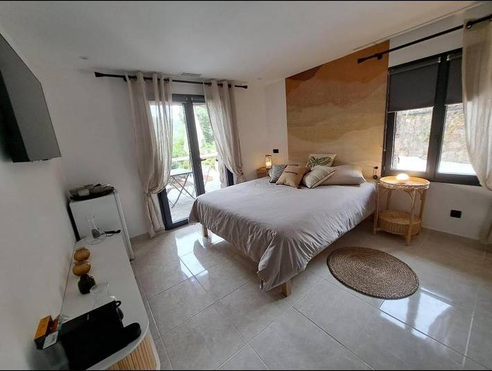 Location de vacances pour 2 personnes, avec jardin ainsi que terrasse et vue à Taradeau - 2