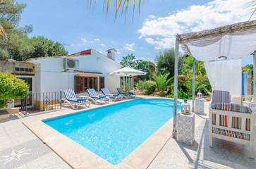 Finca in Crestatx, Sa Pobla für 4 