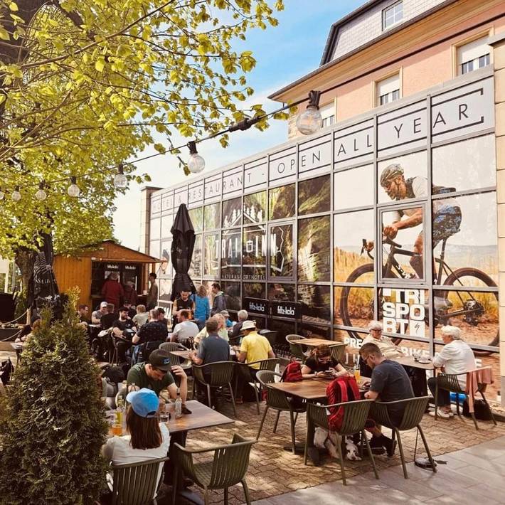 Hôtel pour 2 personnes, avec vue et terrasse, animaux acceptés à Berdorf - 2