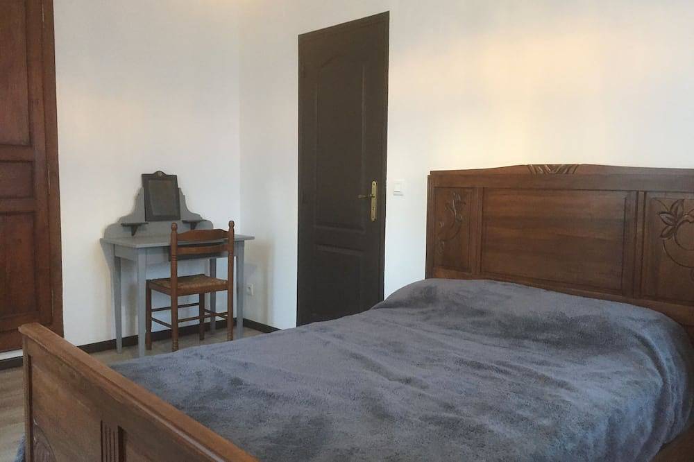 Maison dans hameau pittoresque très calme (location hebdomadaire - 6 nuits) in Masclat, Quercy