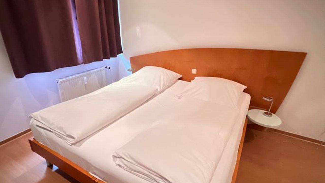 Doppelzimmer für 2 Personen (30 m²) in Dietzenbach in Dietzenbach, Distrito de Offenbach