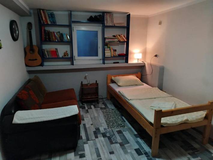 Gîte pour 4 personnes, avec jardin ainsi que vue et bassin pour enfant dans Kursumlija
