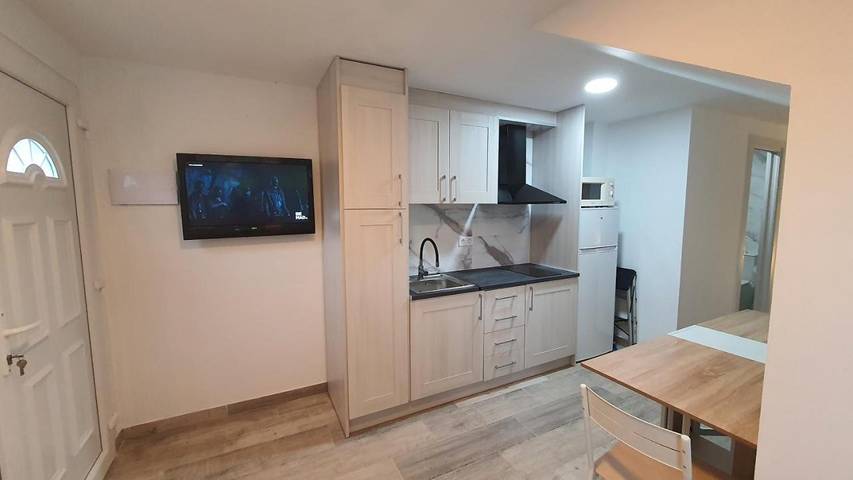 Gîte pour 3 personnes, avec terrasse dans San Celoni