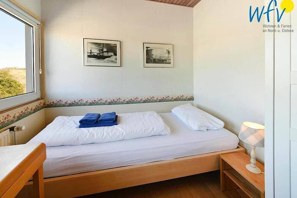 Entire apartment, Wonderful view of the dunes! in Juist