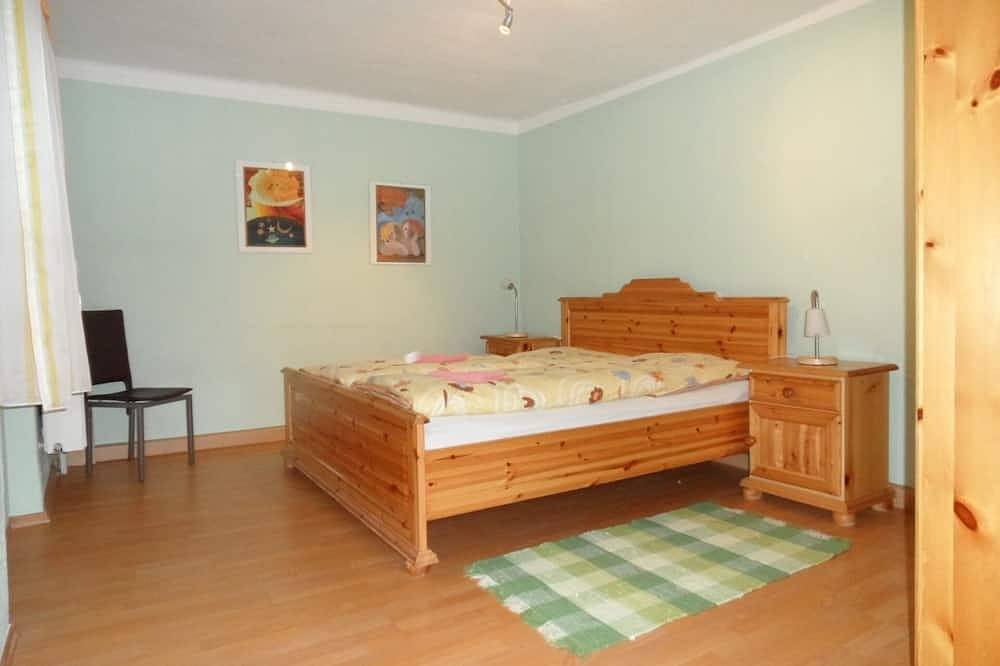 Ganze Wohnung, Ferienwohnung Hagbügerl Bayerischer Wald Erlebnisbad und Internet bis 2-12Pers in Waldmünchen, Ostbayern