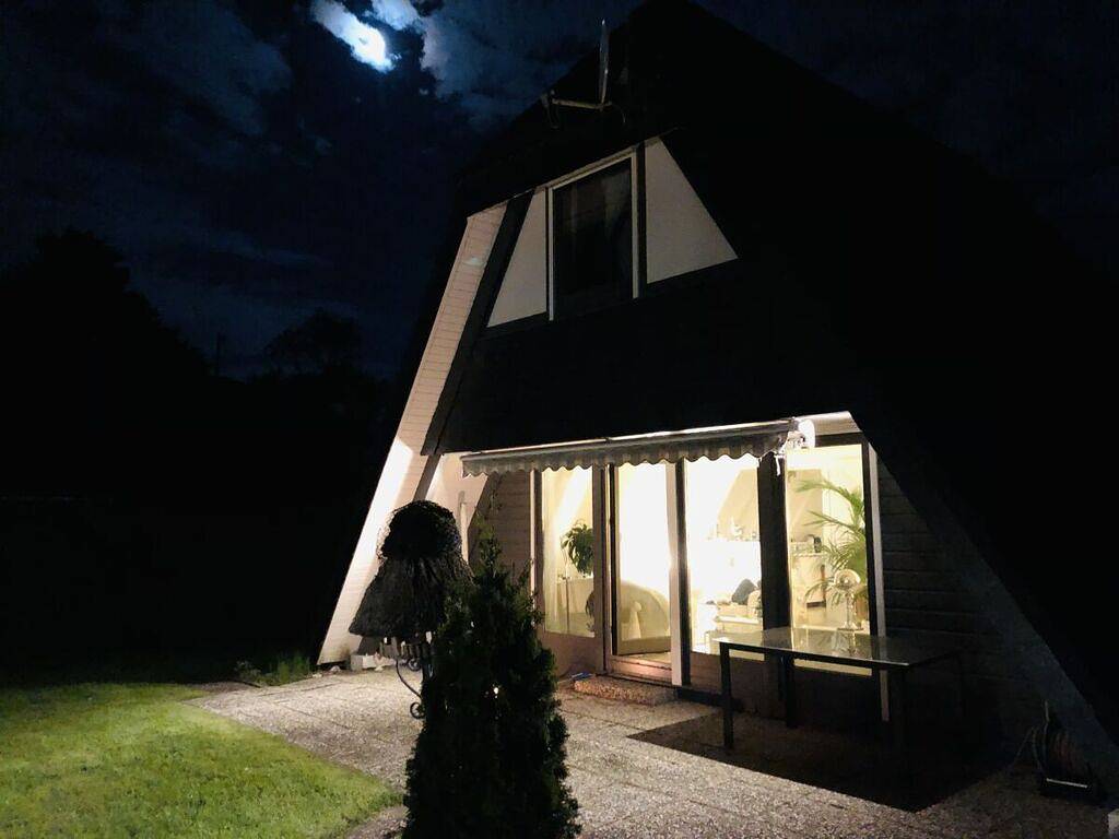 Froschkönig Komfortable Ferienresidenz in Burhave, Butjadingen