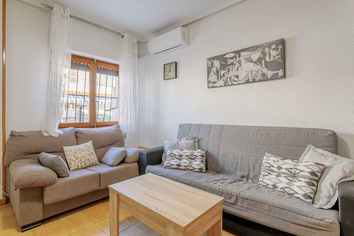 Bungalow 'Fontilles 3 en Santa Pola' con Terraza Privada, Wi-Fi y Aire Acondicionado in Santa Pola, Costa Blanca