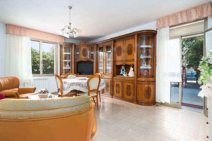 Casa vacanze 'Casa Monica' con terrazza e giardino in comune in Posada, Provincia di Nuoro