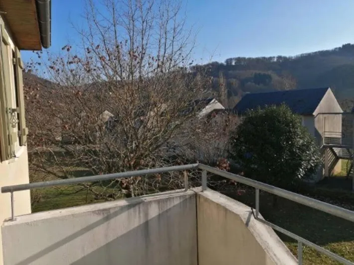 Holiday apartment for 3 people, with balcony and pool as well as garden - 1