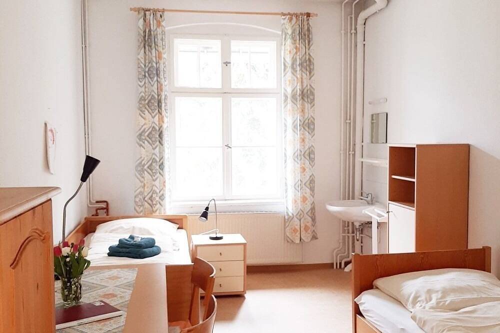 Ganze Wohnung, Doppelzimmer für 2 Gäste mit 12m² in Bad Freienwalde (Oder) (272811) in Bad Freienwalde, Barnimerland Region