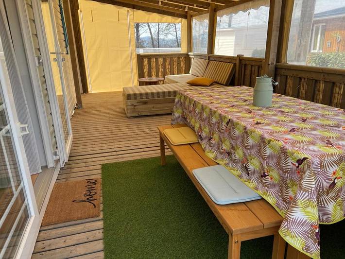 Location de vacances pour 5 personnes, avec jardin et piscine ainsi que vue et bassin pour enfant, animaux acceptés à Rocbaron - 4
