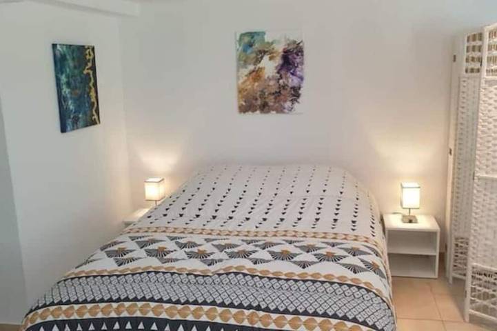 Gîte pour 6 personnes, avec jacuzzi et jardin à Annot - 2