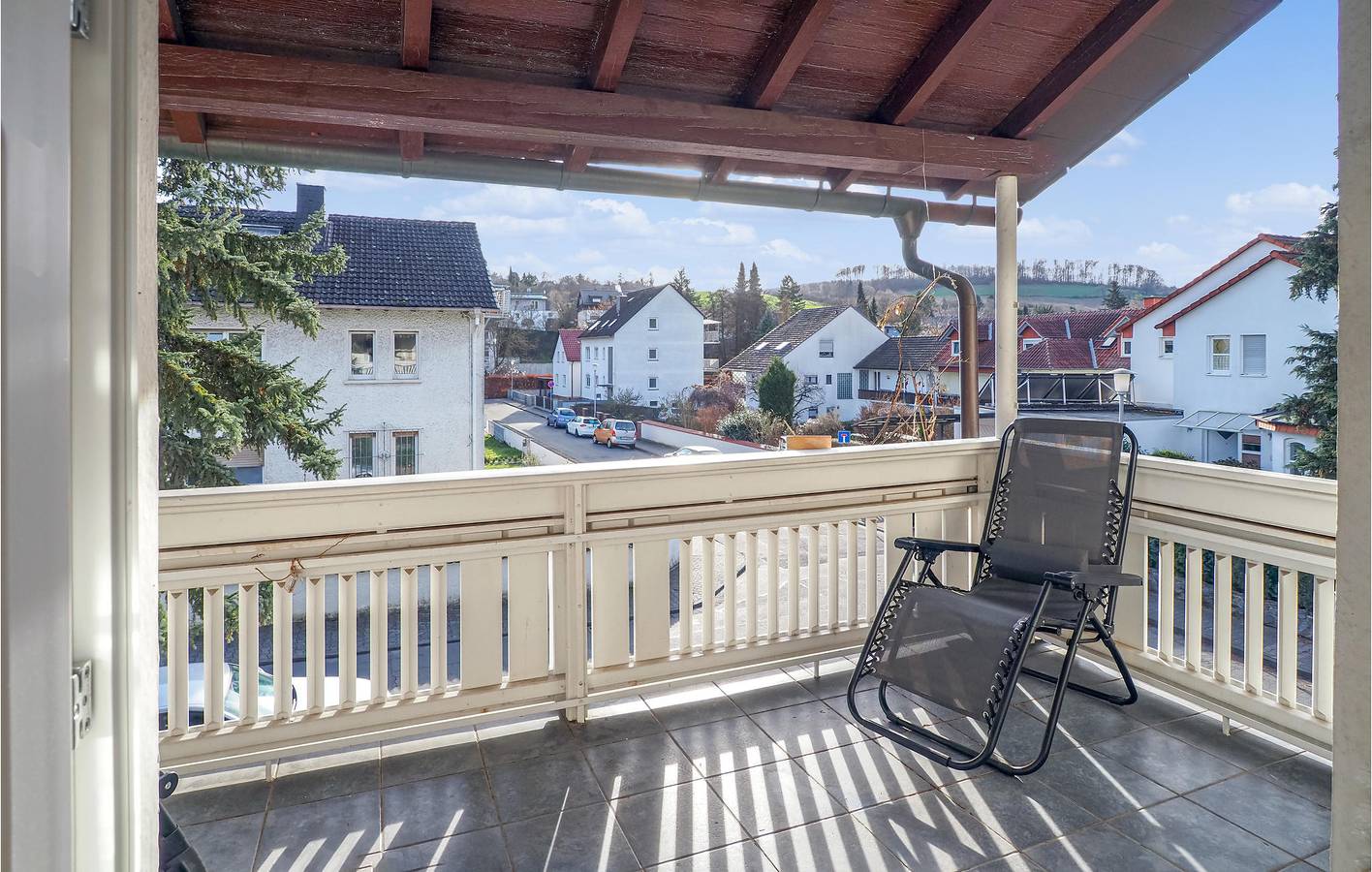 Ganze Ferienwohnung, Modern Apartment in Ober-Ramstadt - TV, Parking, Kitchen, WiFi in Ober-Ramstadt, Südhessen