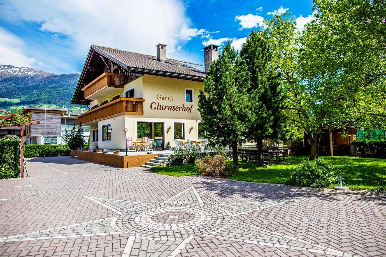 Two-Bedroom Suite in Glorenza, Parco Nazionale dello Stelvio