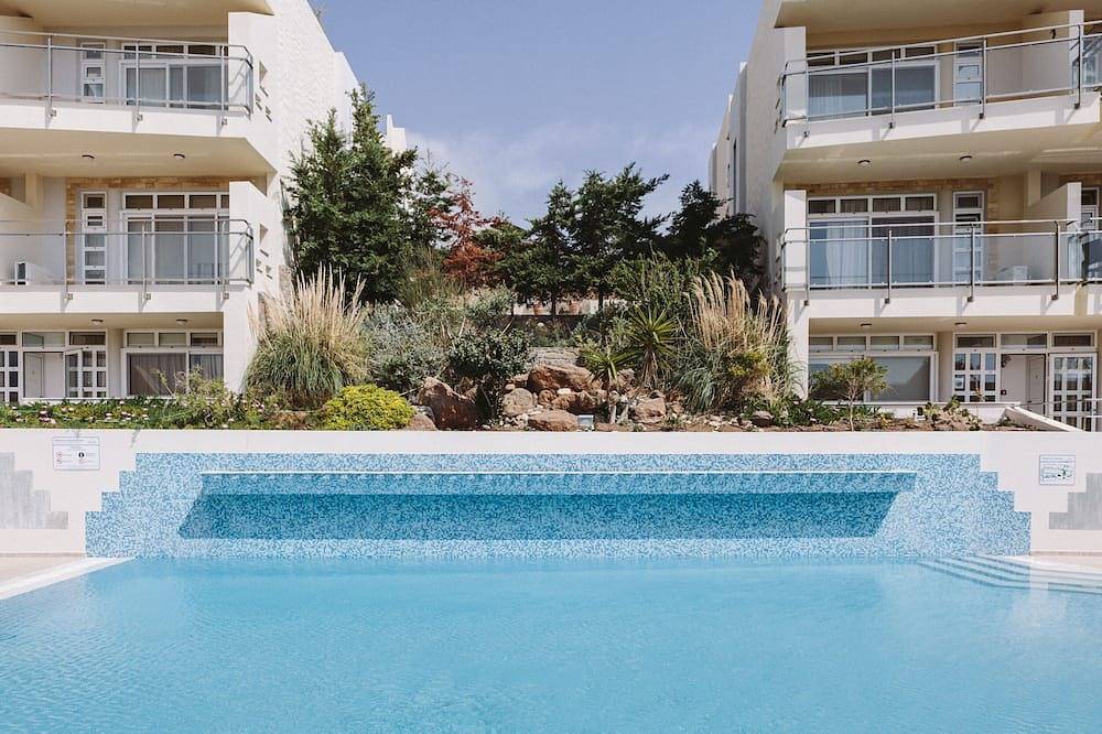 Geheel appartement, The Studio @ Lagada Bay, luxe appartement met zwembad in Zuid-Kreta