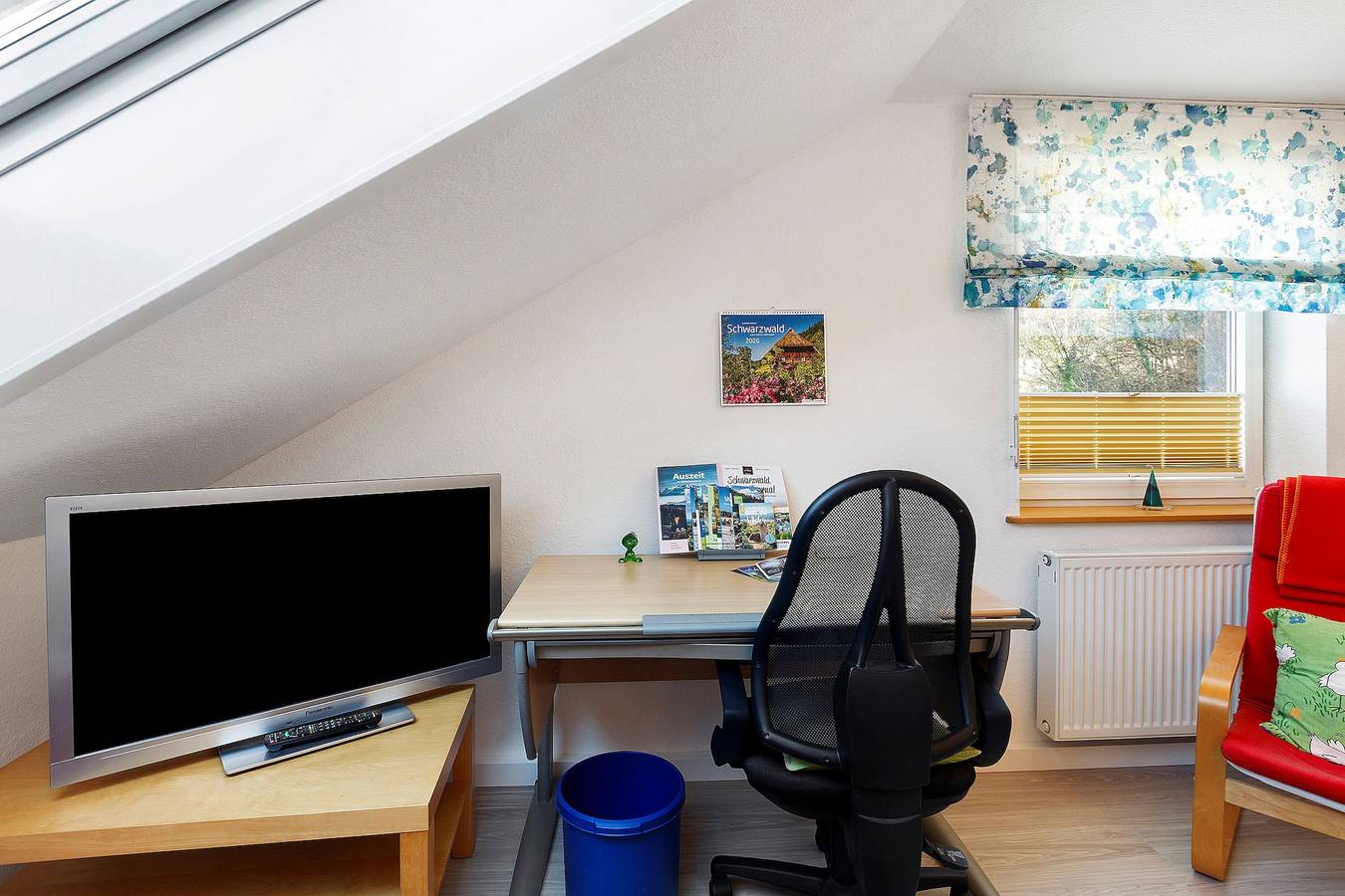 Zimmer 'Frank' mit Frühstück. gemeinsamer Terrasse, gemeinsamem Garten und Wlan in Wehr (Baden-Württemberg), Südschwarzwald