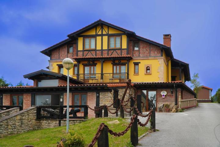 Casa rural para 2 personas, con Balcón además de Terraza y Jardín en Suances