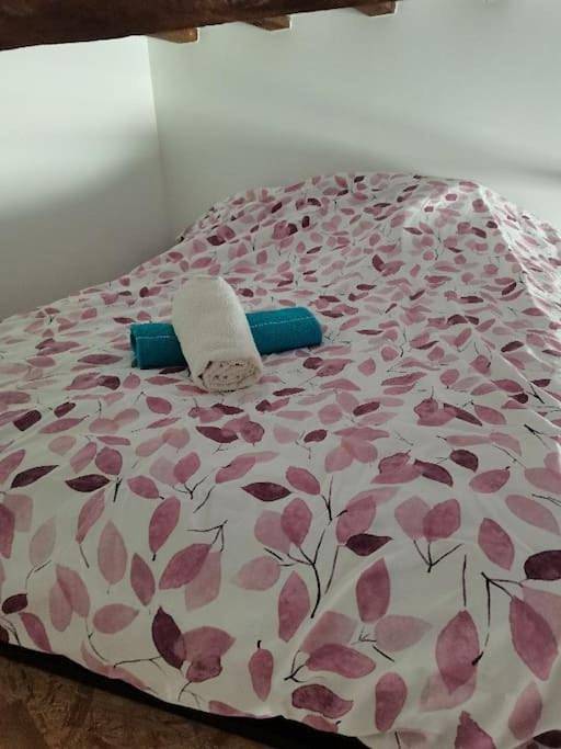 Location de vacances pour 14 personnes, avec vue ainsi que terrasse et jardin, animaux acceptés à Martin-Église - 2