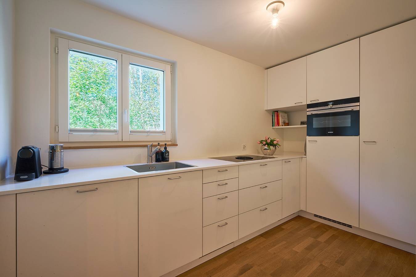 Ferienhaus 'Wef 2026' mit Bergblick, Gemeinschaftsterrasse und Wlan in Klosters-Serneus, Davos Prättigau