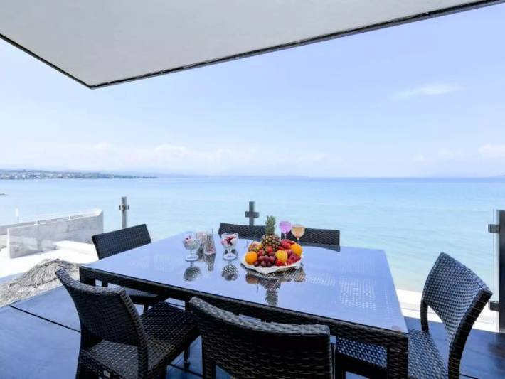 Villa für 6 Personen, mit Balkon