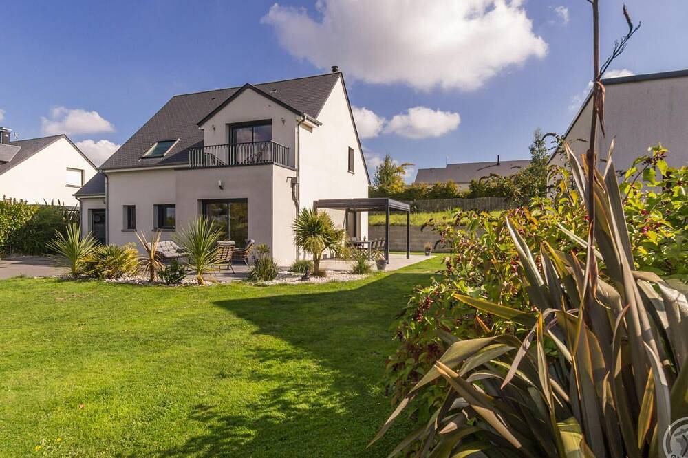 Gemütliches Haus für 8 Pers. mit privatem Garten in Montmartin-sur-Mer in Montmartin-sur-Mer, Coutances und Umgebung
