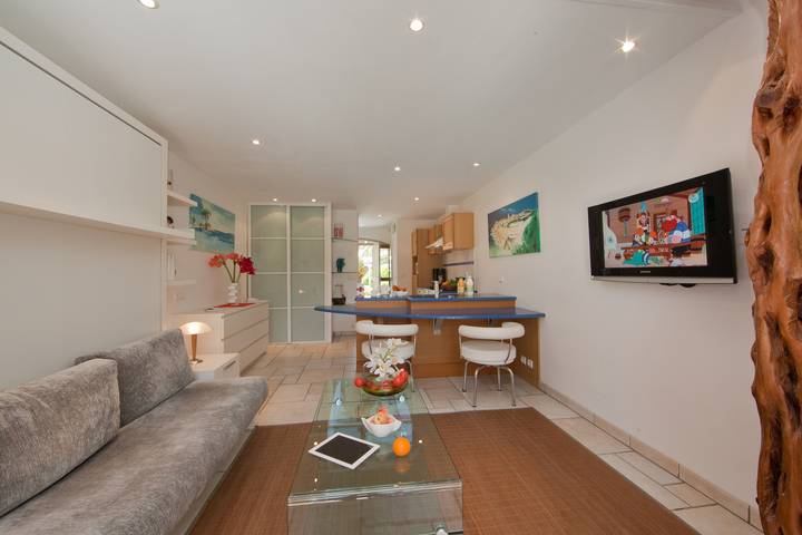 Gîte pour 2 personnes, avec terrasse et jardin à Bonifacio - 2