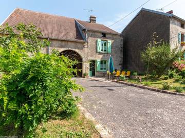 Gîte pour 5 personnes, avec jardin dans Haute-Saône