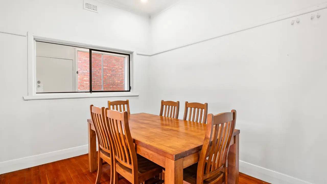 Entire holiday apartment, Ferienwohnung für 6 Personen (370 m²) in Pascoe Vale South in Melbourne, Victoria