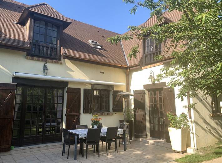 Gîte pour 6 personnes, avec jardin et terrasse à Clamart