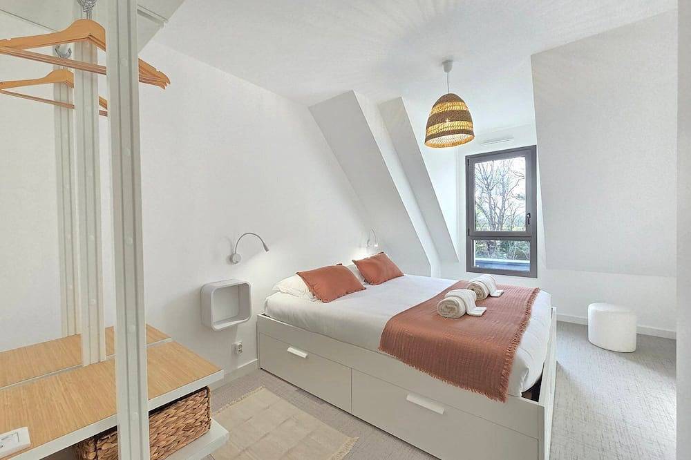 Mahelia, New Home in Gulf of Morbihan & Vannes in Le Hézo, Côte des Mégalithes