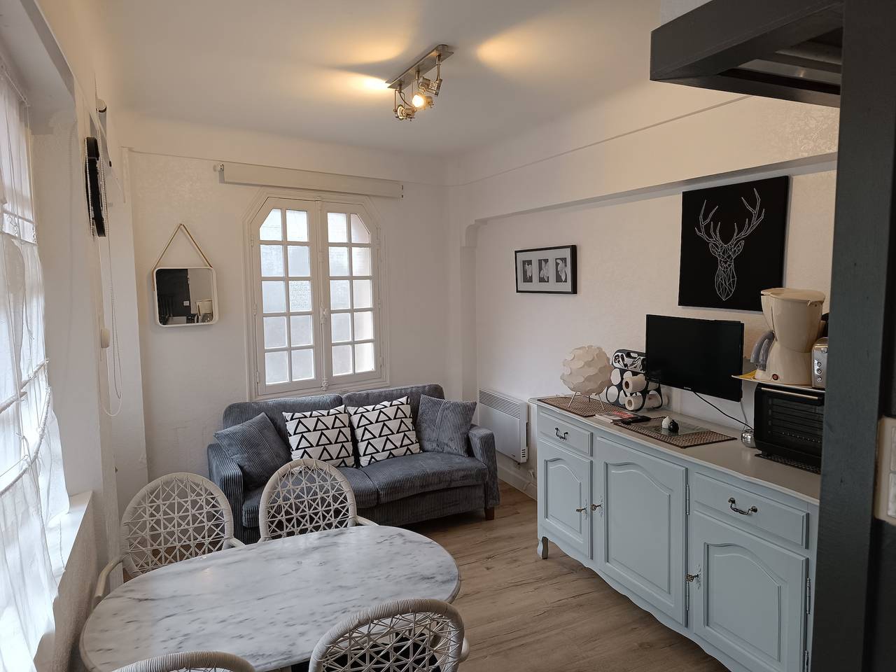 Appartement entier, T2 centre village, balcon in Luz-Saint-Sauveur, Parc national des Pyrénées