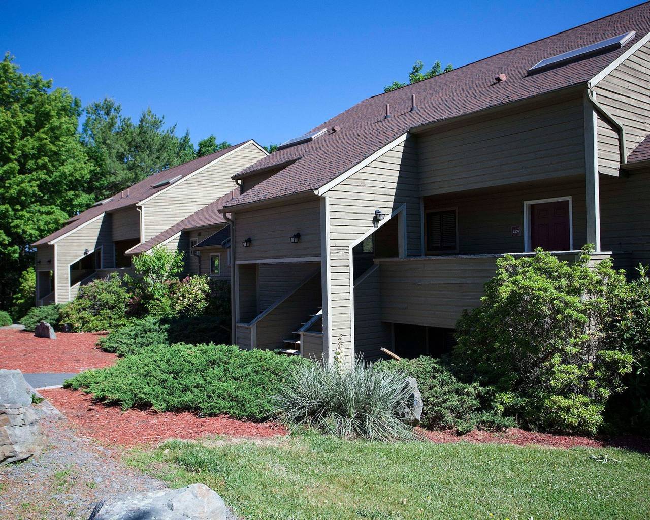 Ganze Wohnung, Ferienwohnung für 4 Personen mit Pool in Lake Wallenpaupack