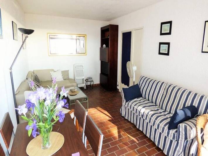 Gîte pour 4 personnes, avec balcon, adapté aux familles dans Tamaris - 4