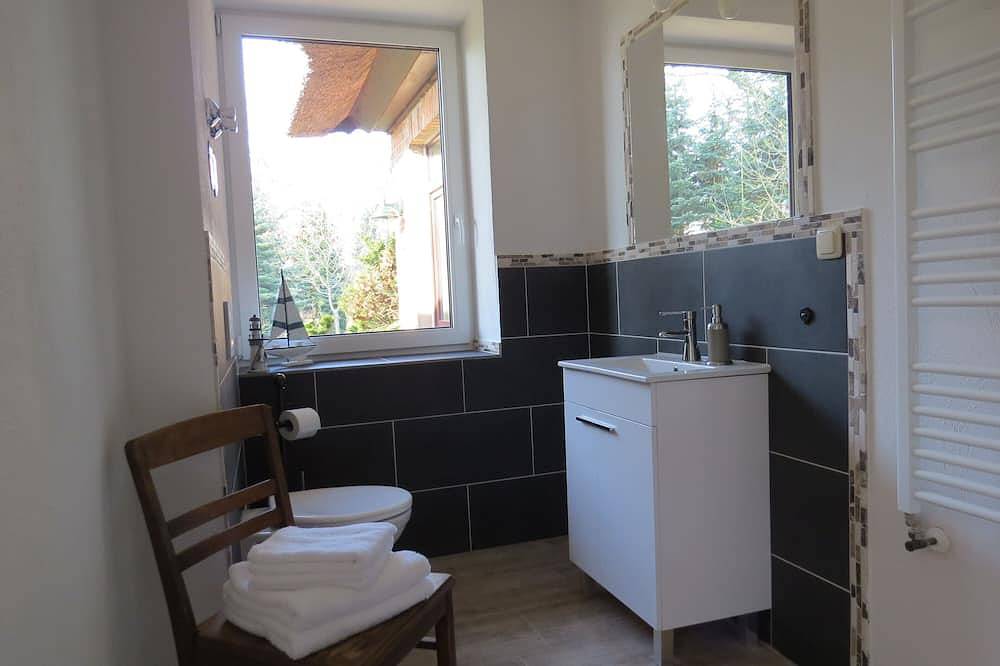 Ganze Wohnung, Ferienwohnung Schaale - Urlaub unter Reet im Forsthaus Kölzin bei Zarrentin in Kogel, Ludwigslust-Parchim