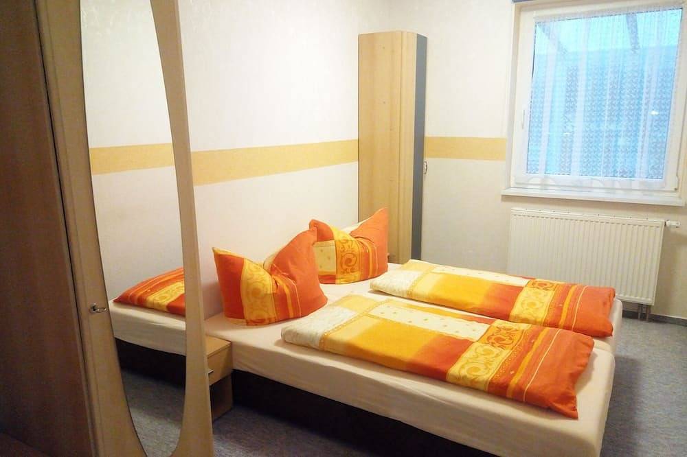 Ganze Wohnung, Sieben Seen, endlose Möglichkeiten für 2 bis 4 Erholungssuchende in Lychensee, Lychen