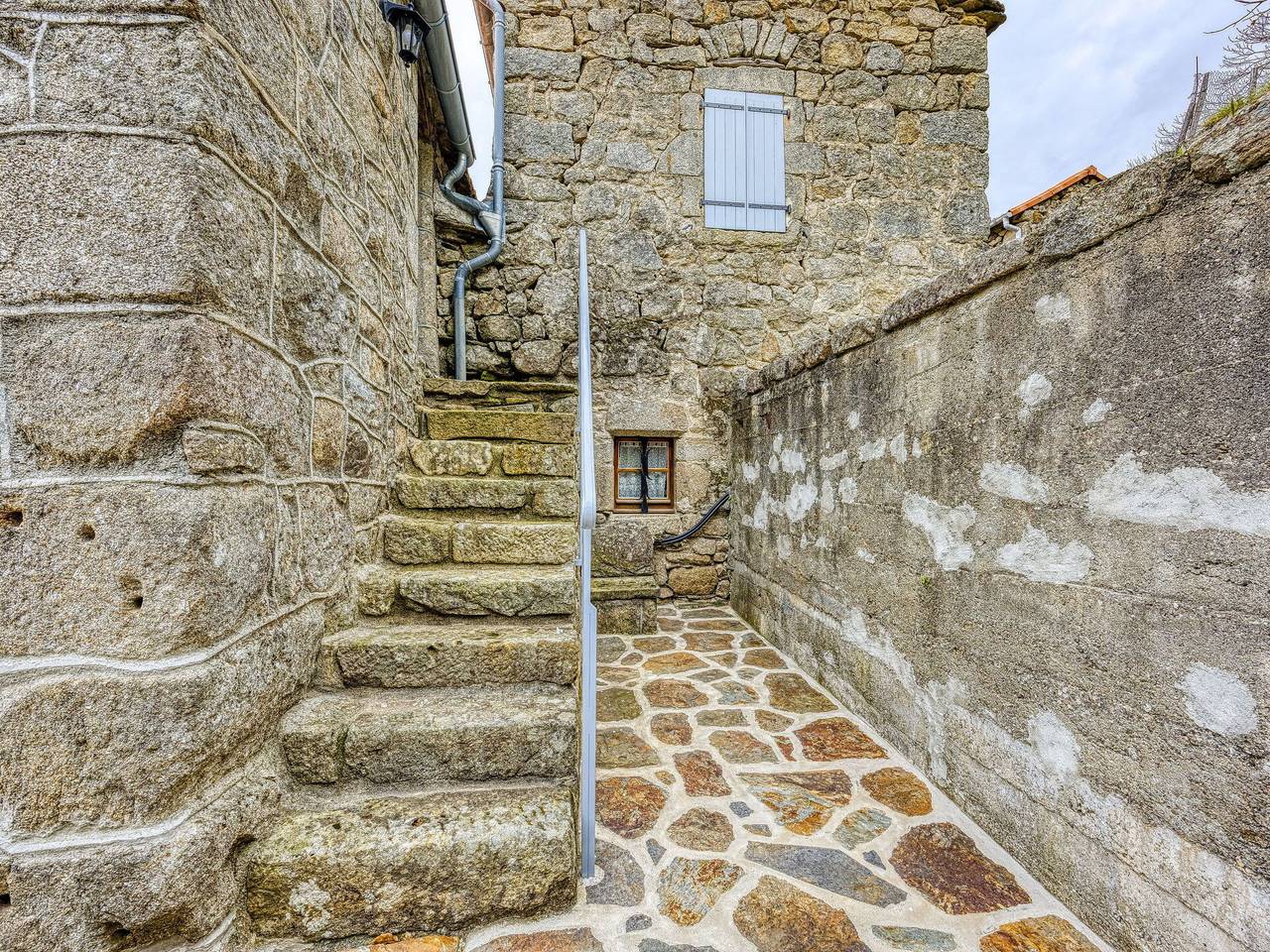 Le Trépadou - Le Trépadou 604.1 in Sainte-Marguerite-Lafigère, Parc naturel régional des Monts d'Ardèche