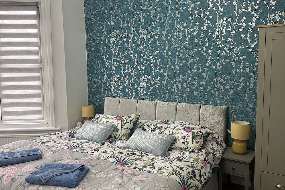 Ganze Wohnung, Apartment-Superior-Ensuite mit Dusche-Strassenblick-Flat 1 in Eastbourne, Ost Sussex