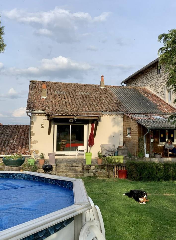 Gîte pour 6 personnes, avec jardin ainsi que terrasse et piscine dans Parc Naturel Régional Livradois-Forez - 4