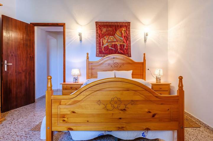 Villa für 8 Personen, mit Garten und Balkon - 1