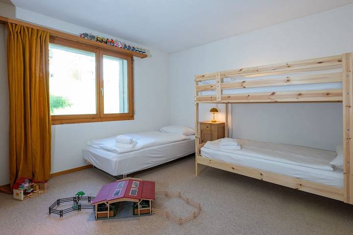 Ganze Wohnung, 1902 Davos Larisch in Lantsch/Lenz, Plessur Alpen