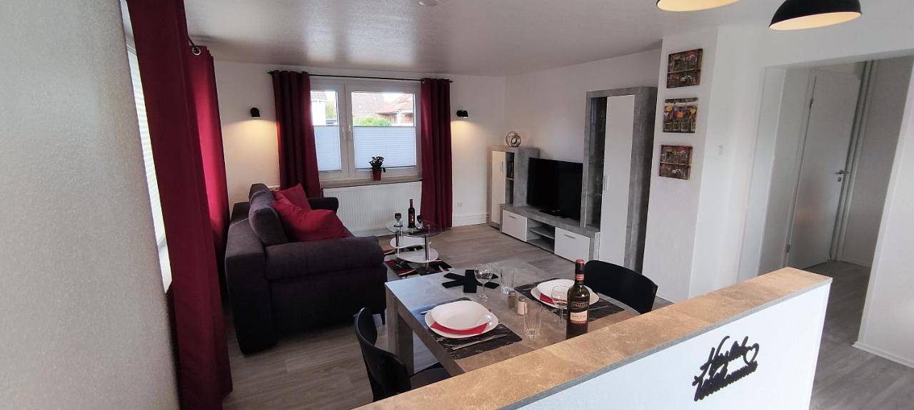Ganze Wohnung, Apartment with Garden View in Adendorf, Nordheide
